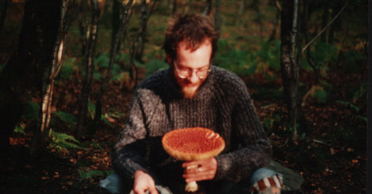 Simon: sat on the floor in the back woods of Bethesda, smirking and holding a very large Fly Agaric mushroom.
